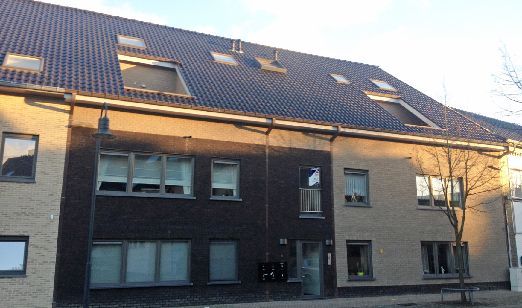 Heuvelstraat - 10 - bus 5 - 3950