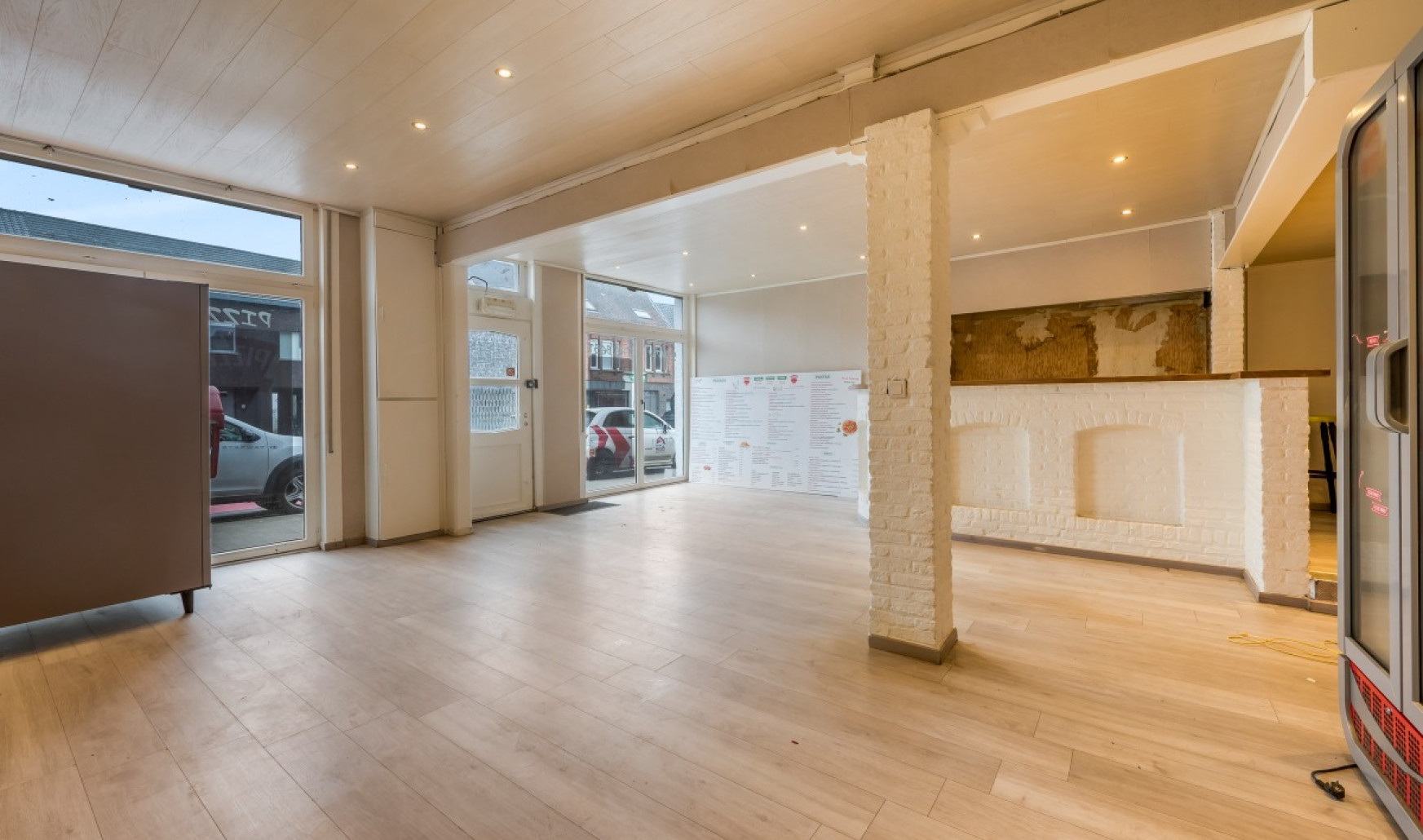 Stationsstraat - 128 - - 9250