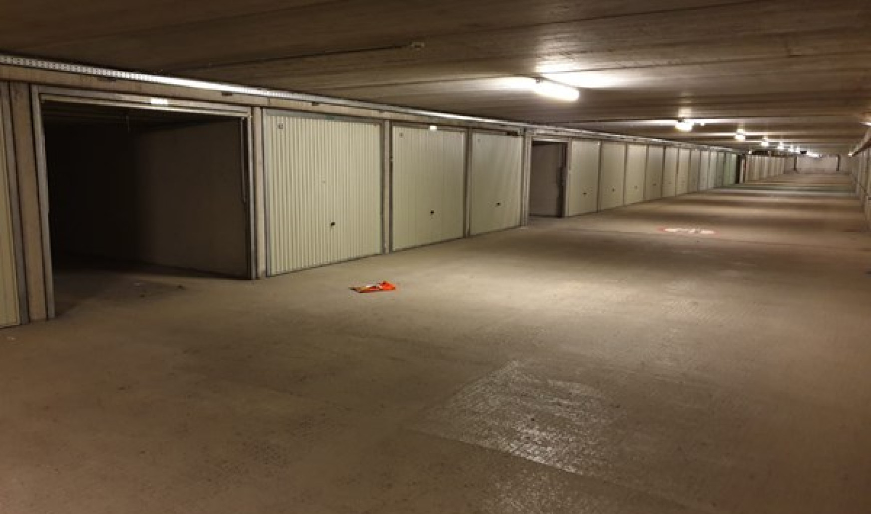 Zeedijk (garage) - garage n° - 3051 - 8670
