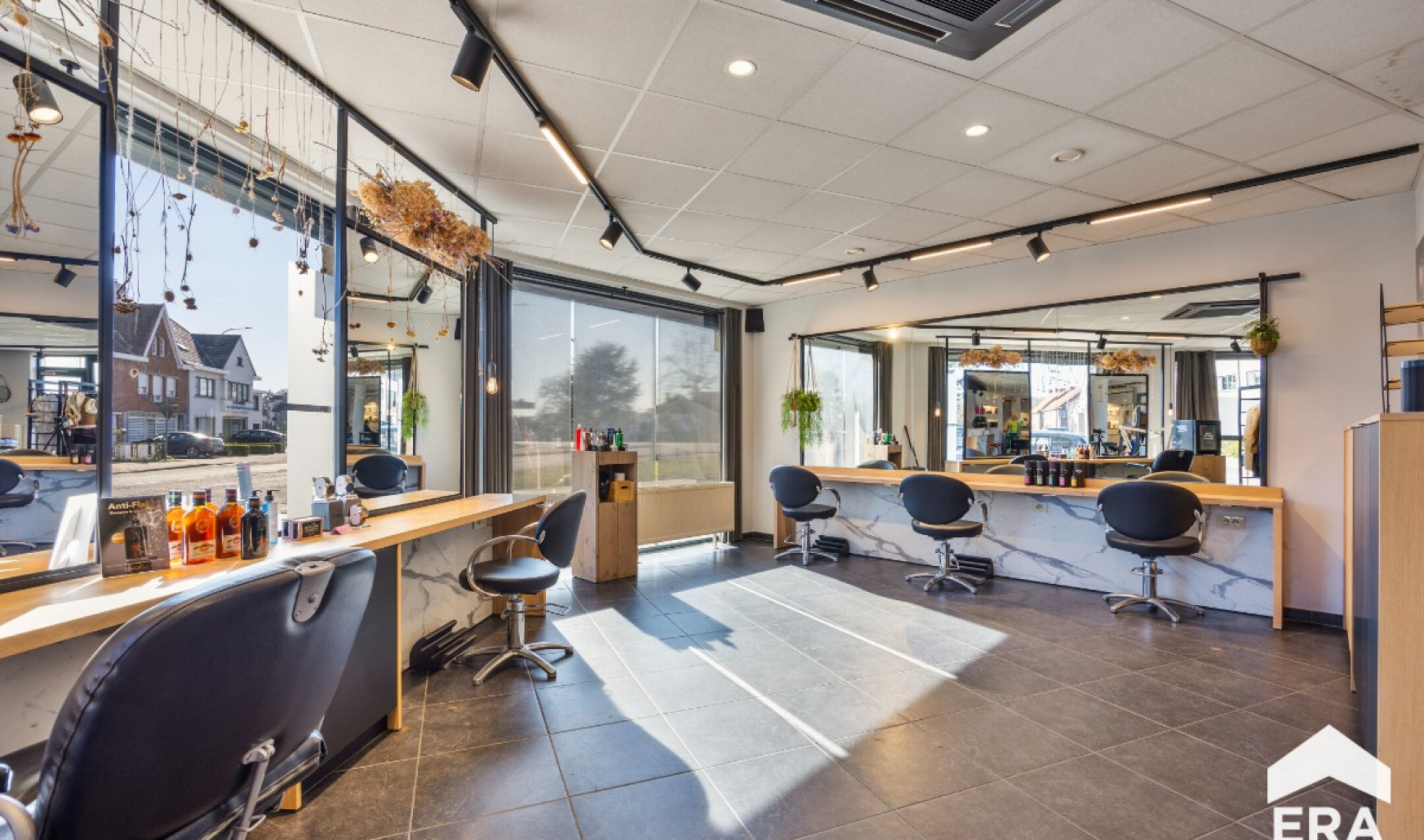 Stationsplein - 20 - 20 A - 8730