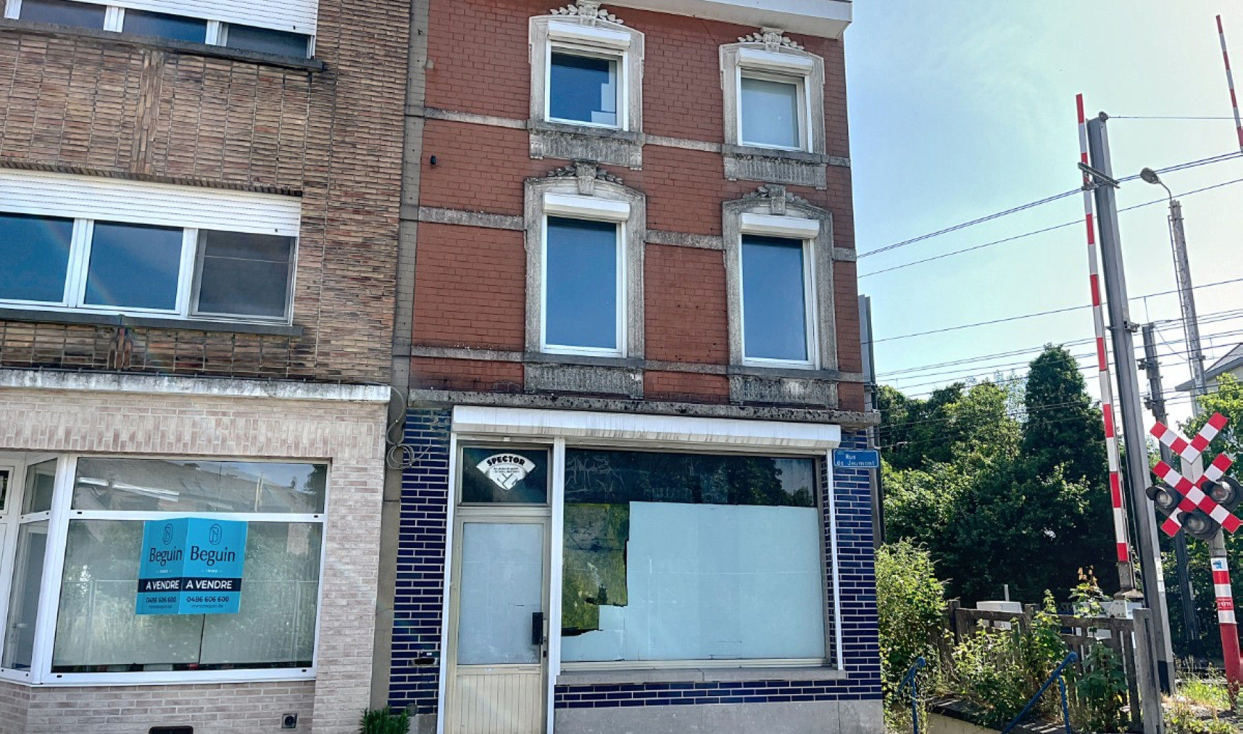 Rue de Jeumont - 15 - - 7860