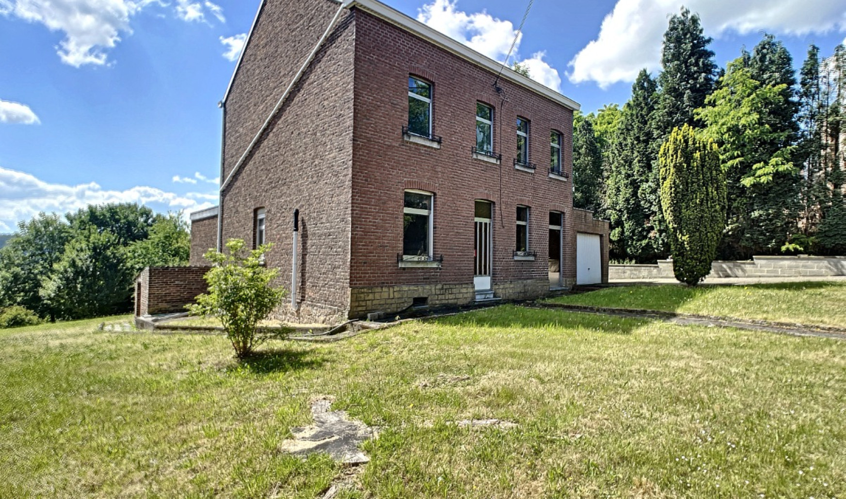 Rue de l'Aîte - 11 - - 4540