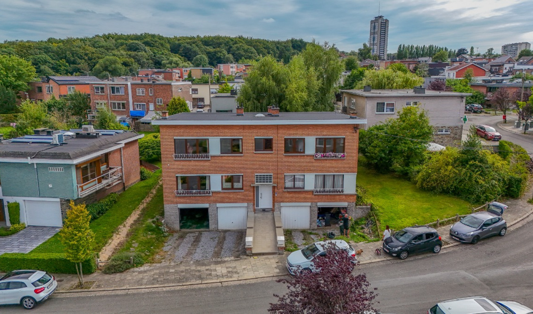 Place du Souvenir - 12 - 11 - 4100