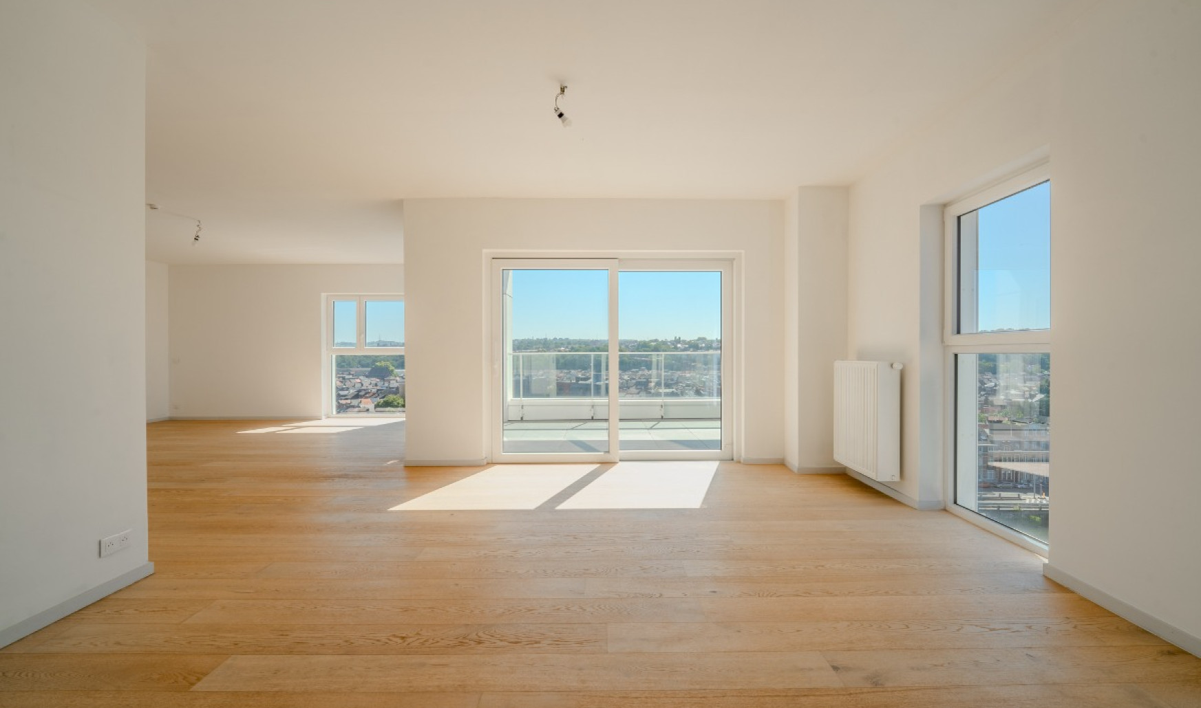 Rue des Bonnes Villes - 15 - - 4020