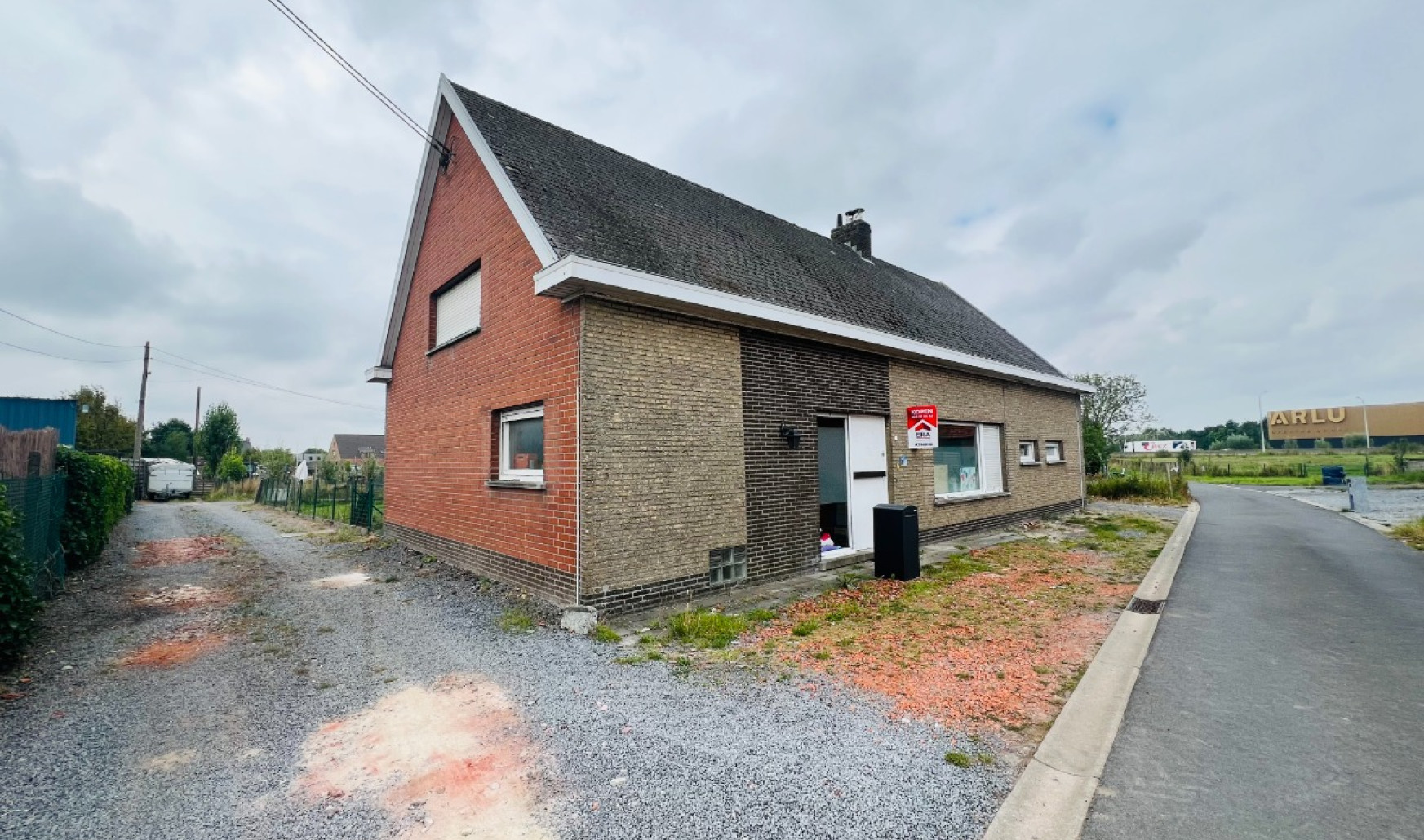 Pontleenstraat - 11 - - 8850