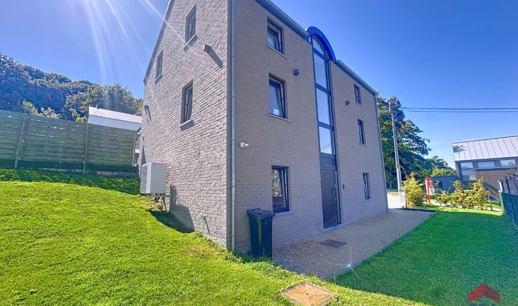 Rue du Calvaire - 14 - - 5530