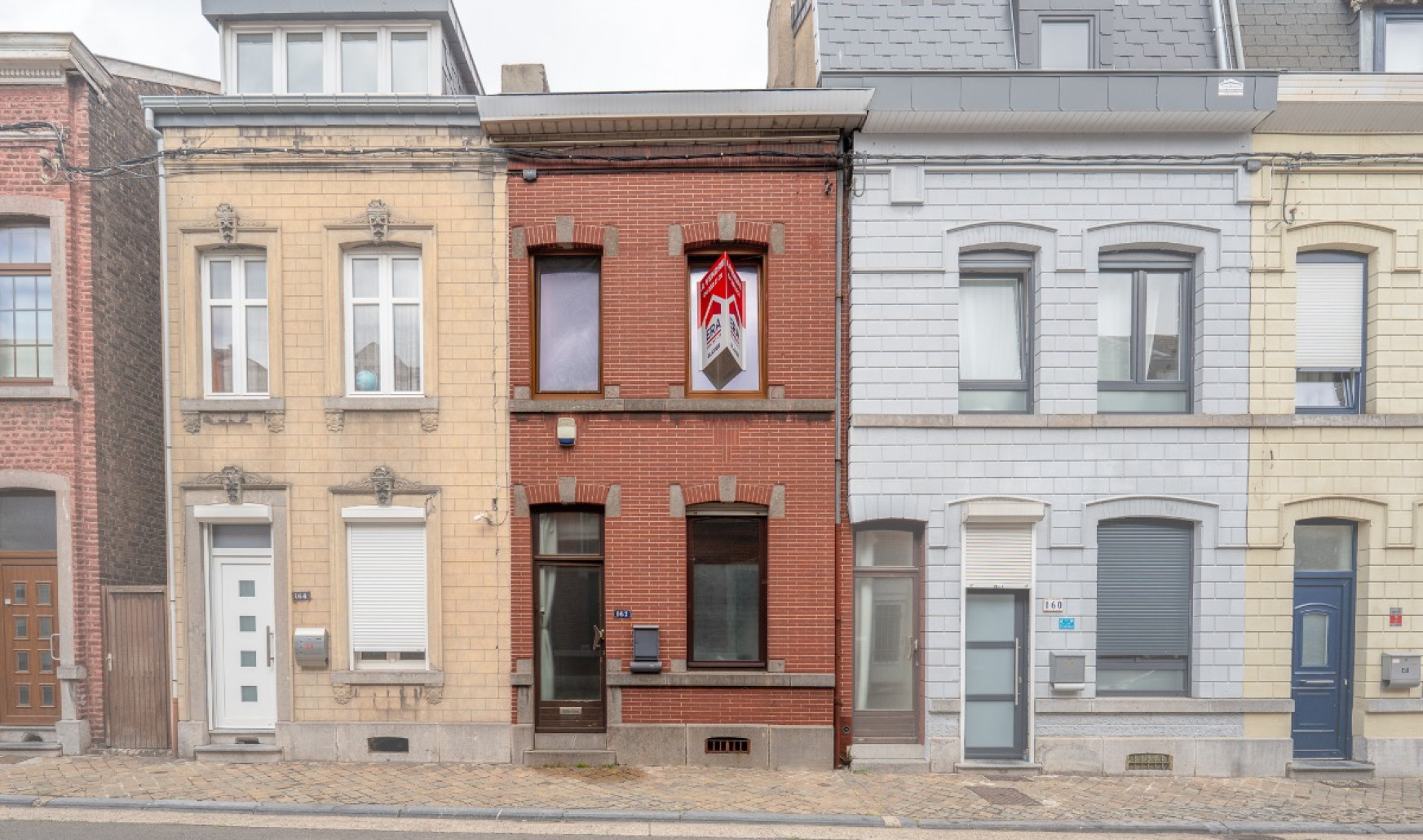 Rue Fanny - 162 - - 4100