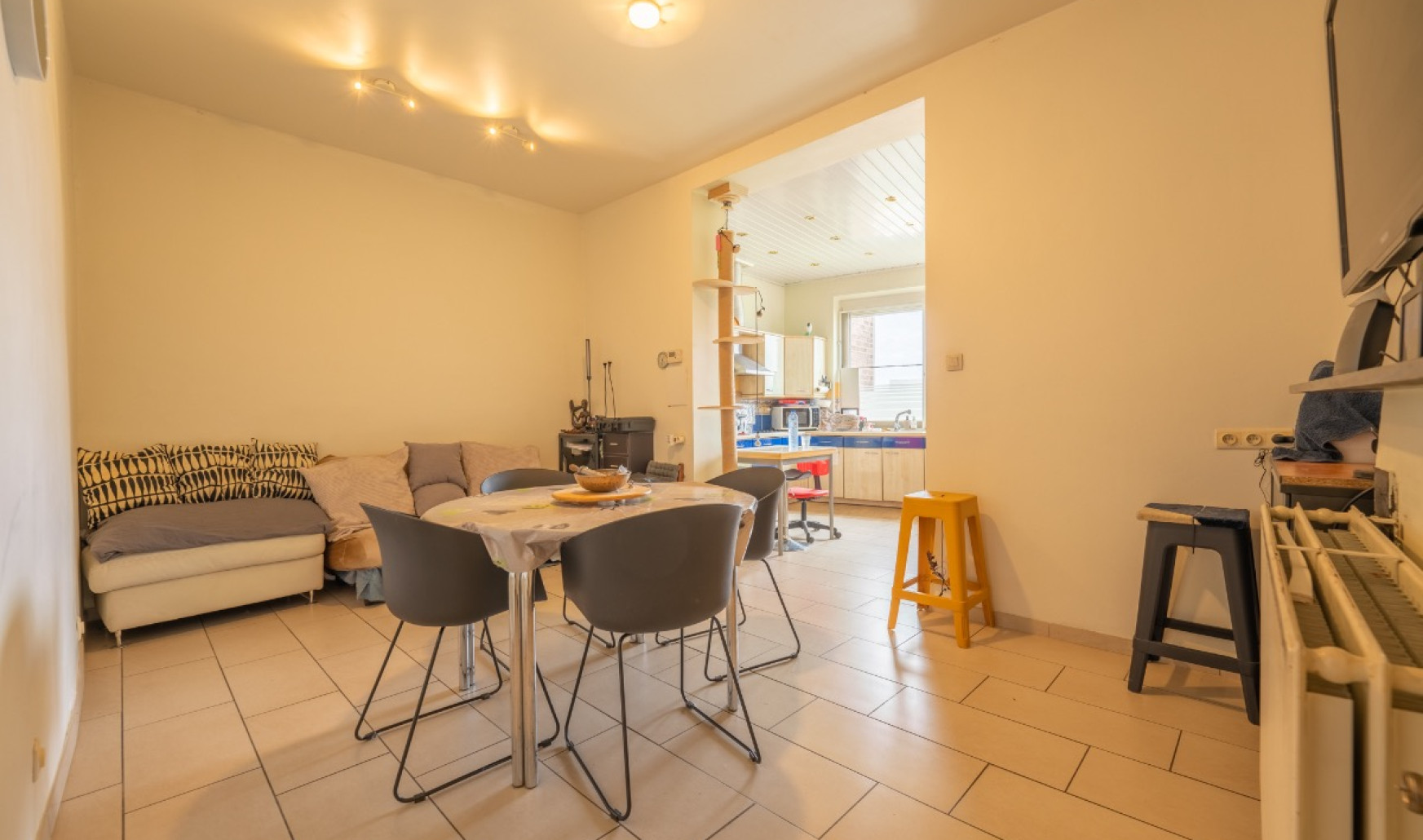 Rue de l'Egalité - 21 - - 4102