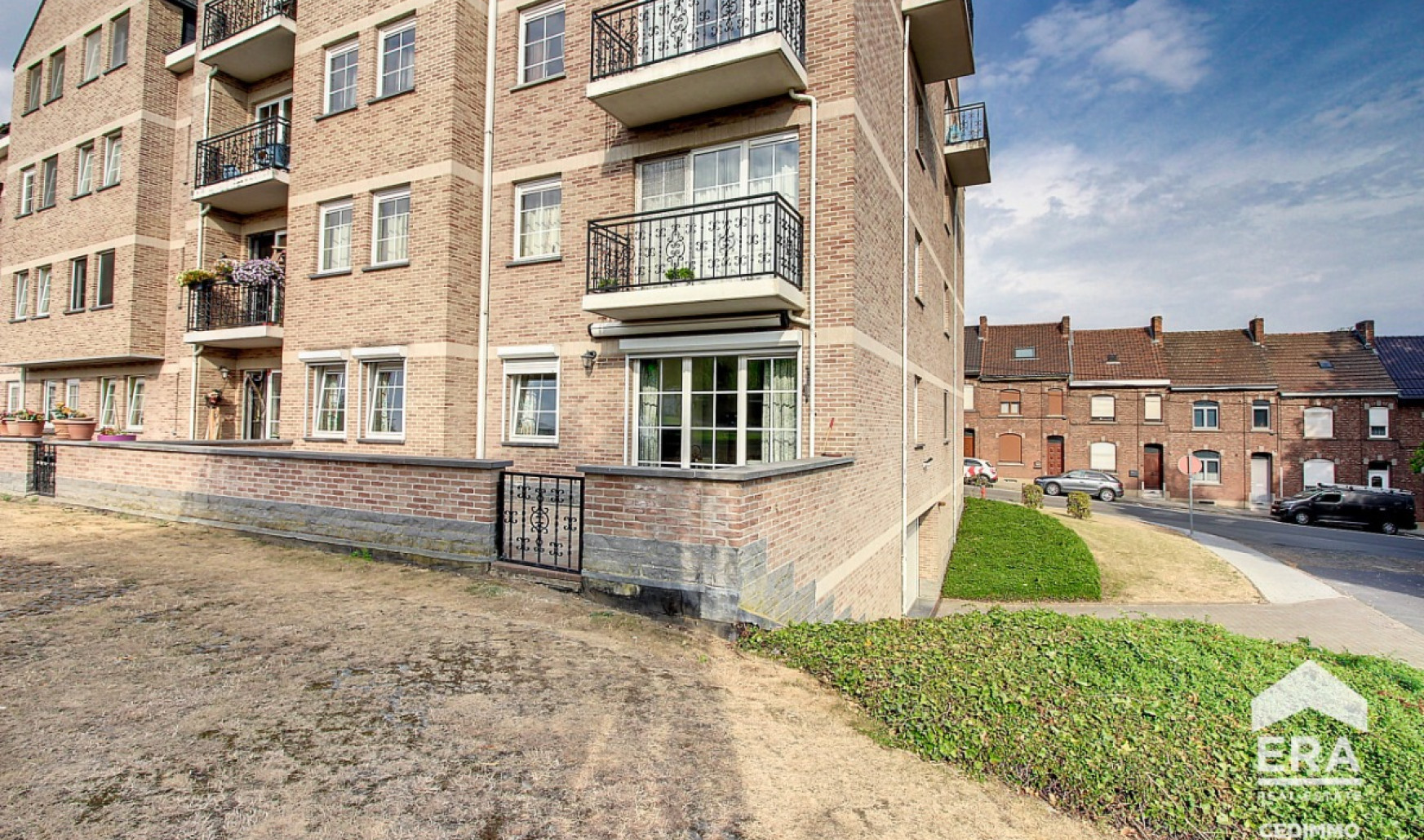 Rue Raymond Luycx - 79 - - 1480