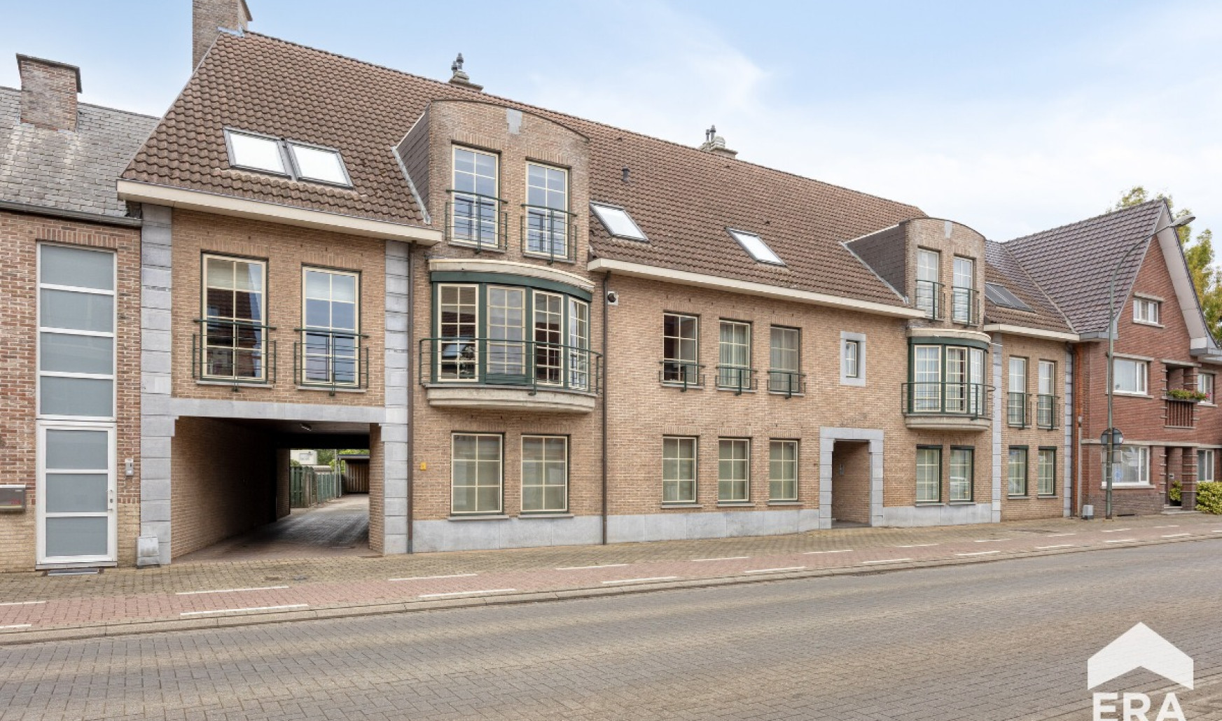 Dorpsstraat - 198 - bus 5 - 3900