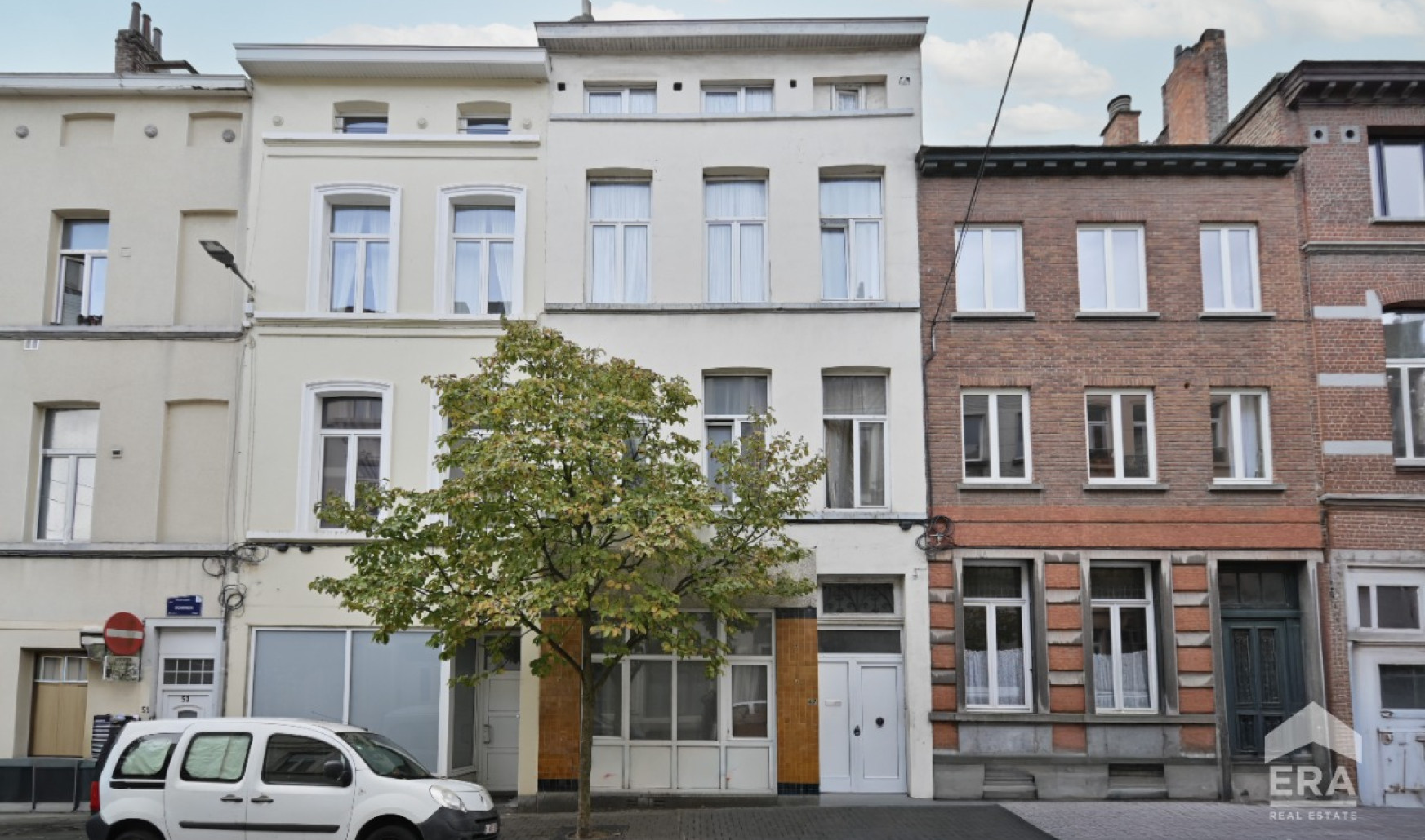 Rue Scarron - 47 - - 1050