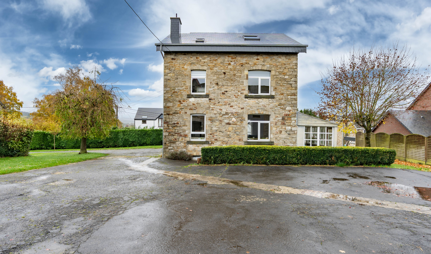 Rue du Vivier - 30 - - 6690