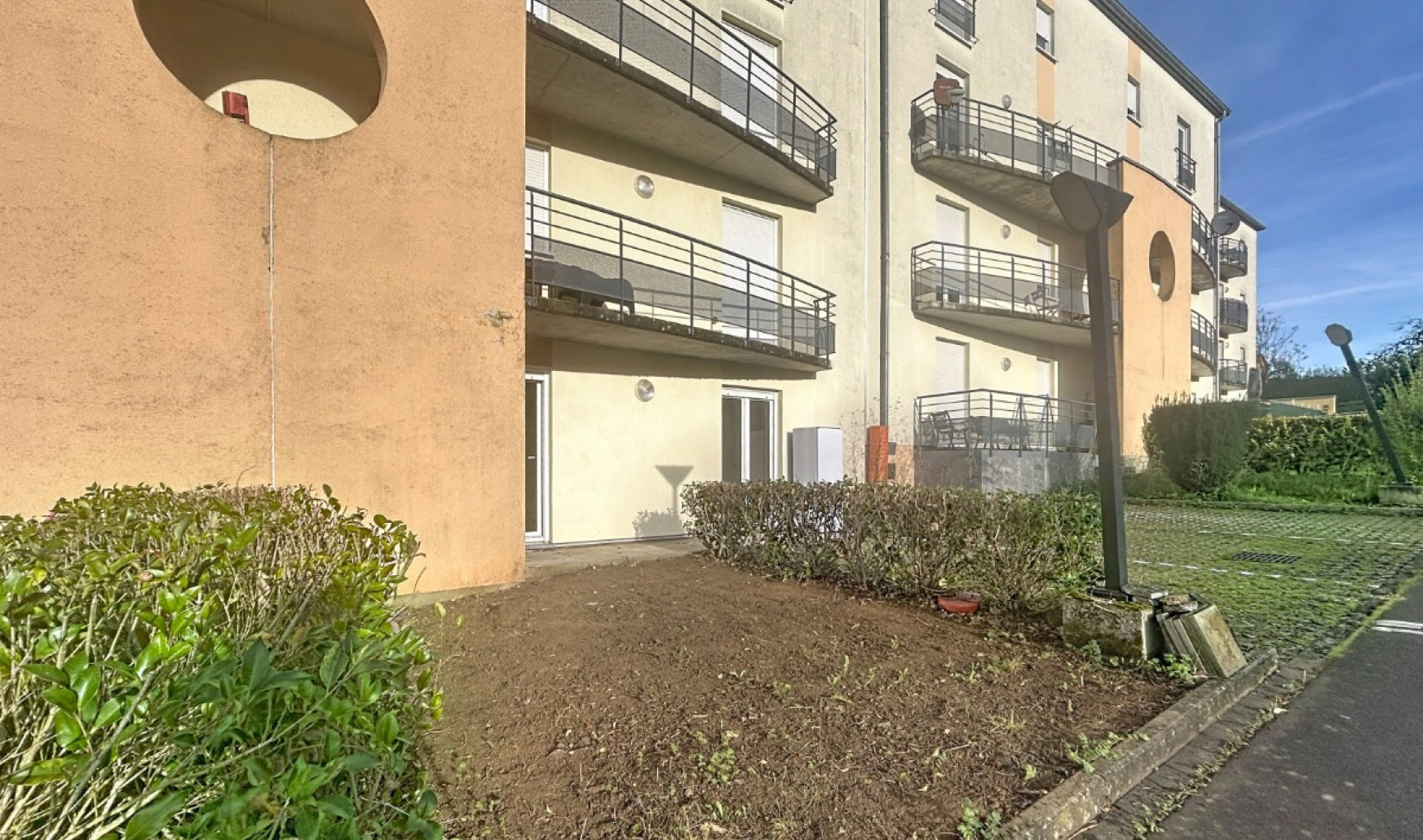 Rue de Longwy - 143 - C01 - 6790