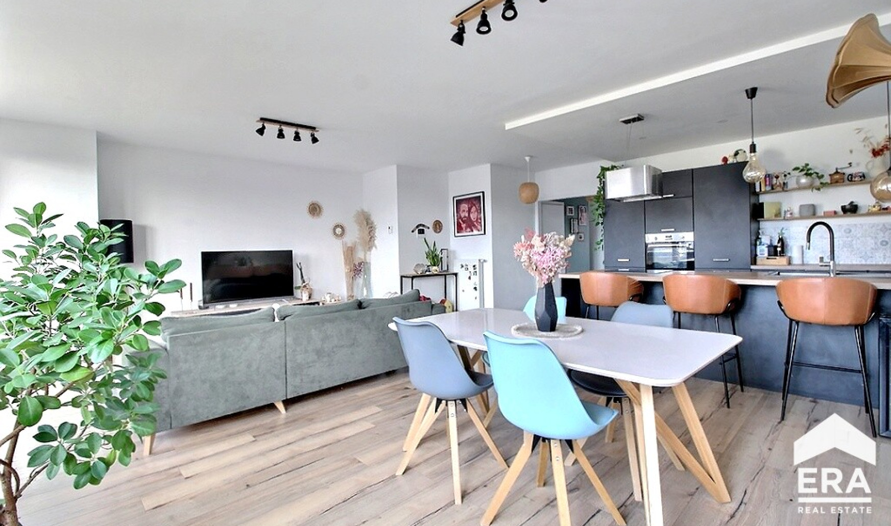 Rue de Bonne - 93 - 7 - 1080