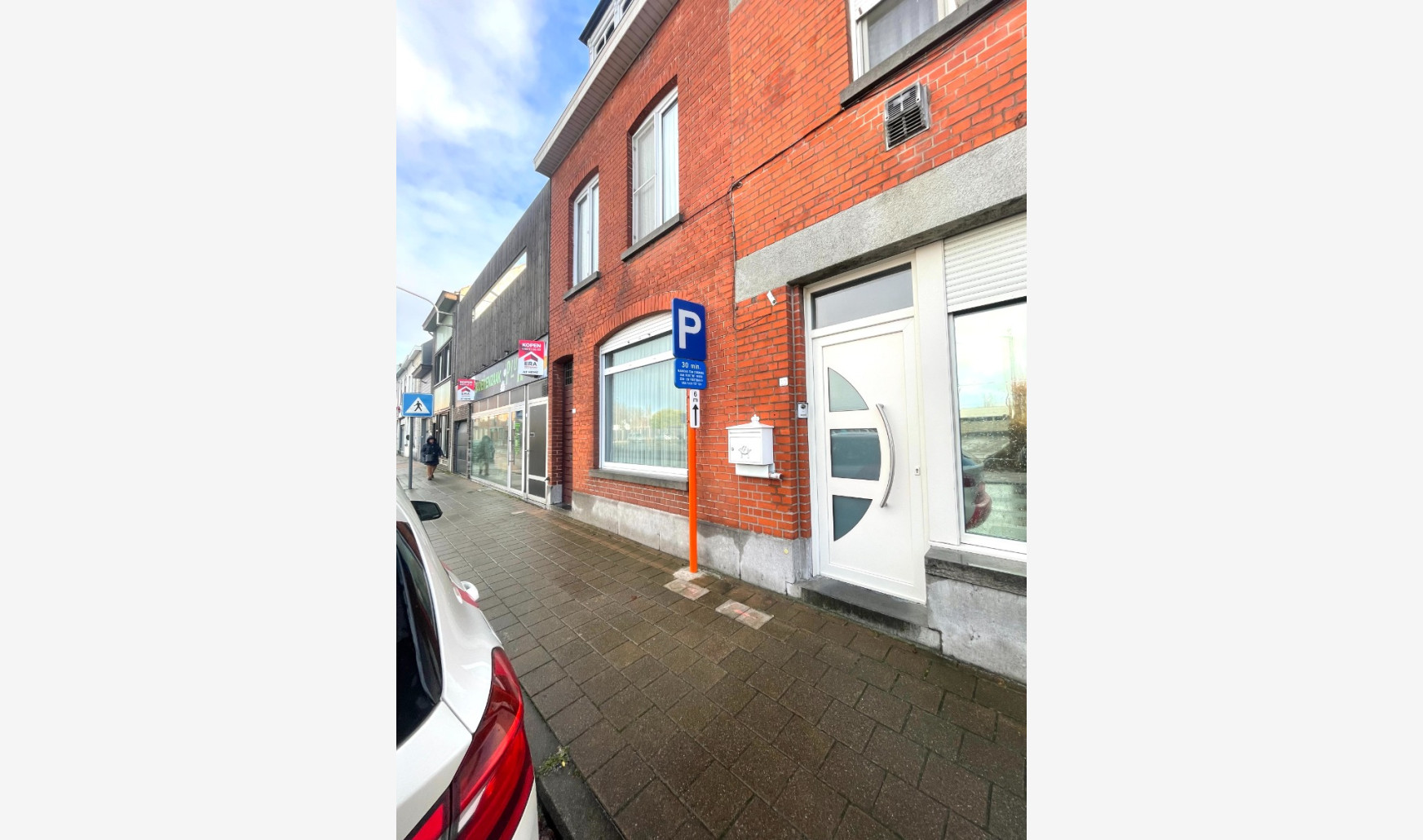 Komenstraat - 31 - - 8940