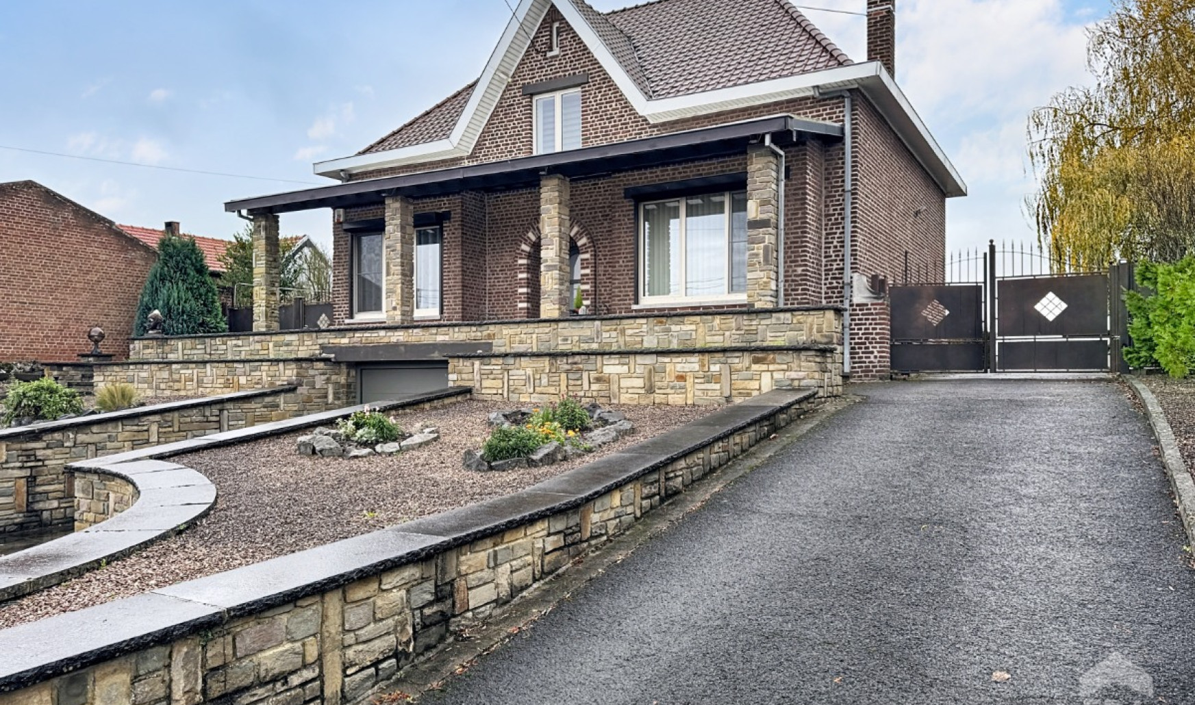 Chaussée de Bruxelles - 713 - - 6210