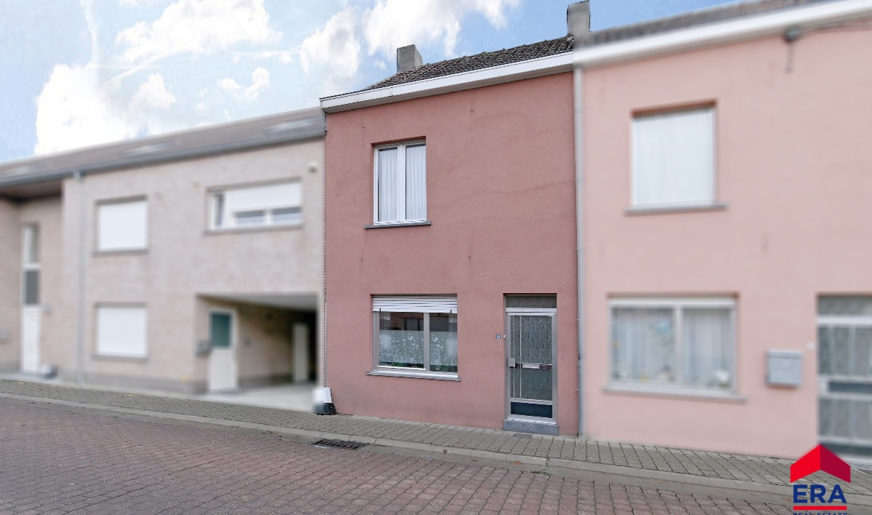 Zuidmoerstraat - 18 - - 9900