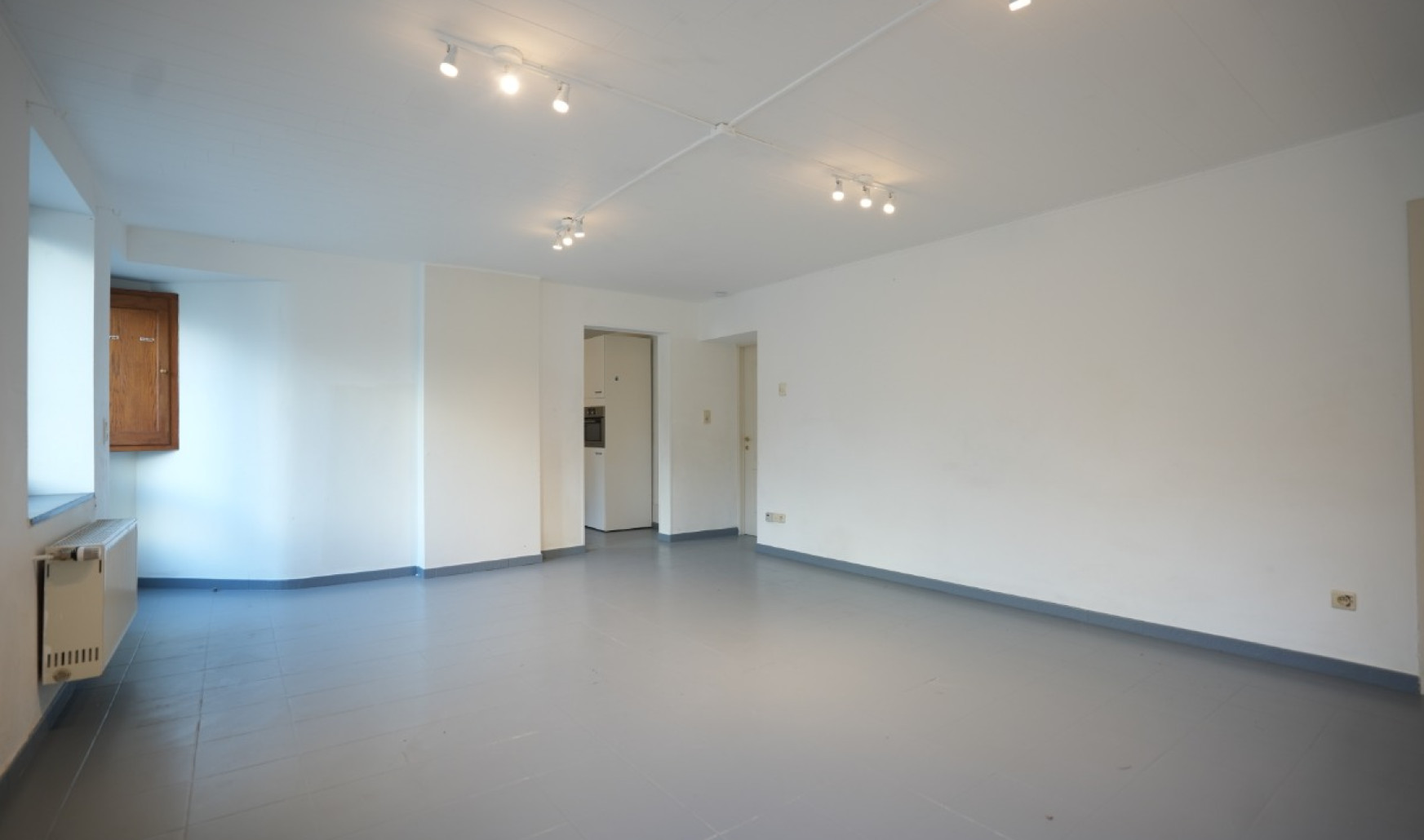 Longvilly - 10 - - 6600