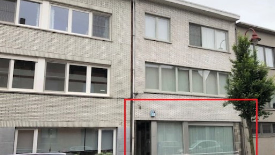 Dorpsstraat - 102 - - 2960