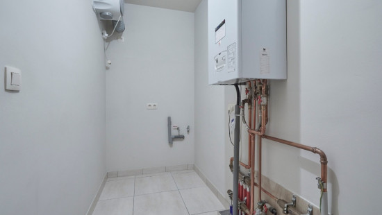 Elststraat - 49 - W3 - 9240