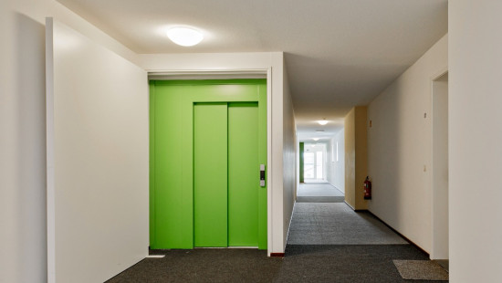 Lindenhof - 15 - 28 - 2440