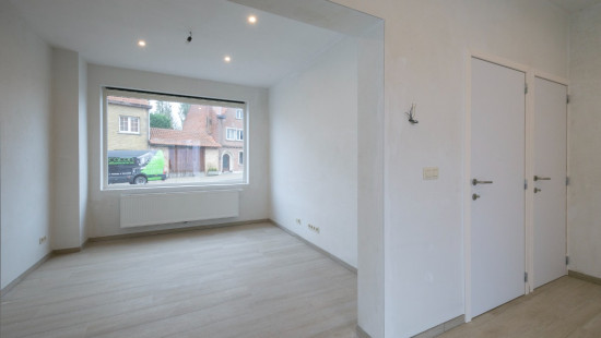 Moenaardestraat - 52 - - 8970