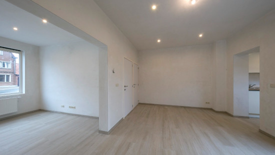 Moenaardestraat - 52 - - 8970