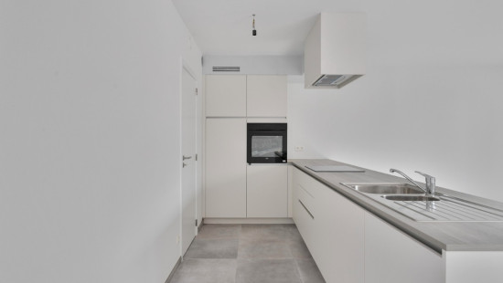 Koningin Astridlaan - 2 - 102 - 8930