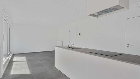 Koningin Astridlaan - 2 - 102 - 8930