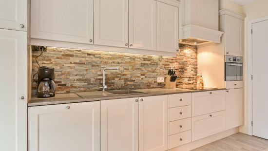 Lindenhof - 15 - 17 - 2440