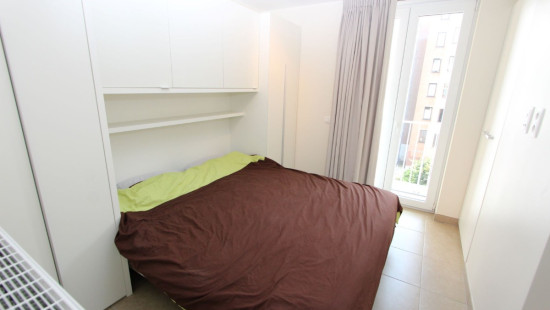 Albert I laan (Stuart) - 245 - 0201 - 8620