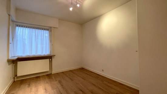 Loncinstraat - 10 - - 8500