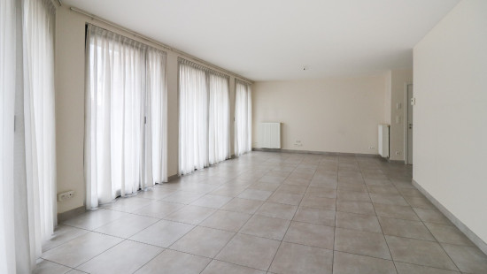 Laarstraat - 2 - Bus 02 - 2610