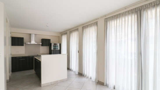 Laarstraat - 2 - Bus 02 - 2610