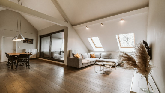 Dorpsstraat - 33 - bus 10 - 3900