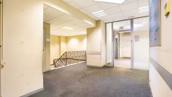 Rue de la Banque - 7-9 - - 4100