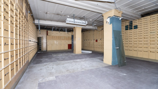 Rue de la Banque - 7-9 - - 4100