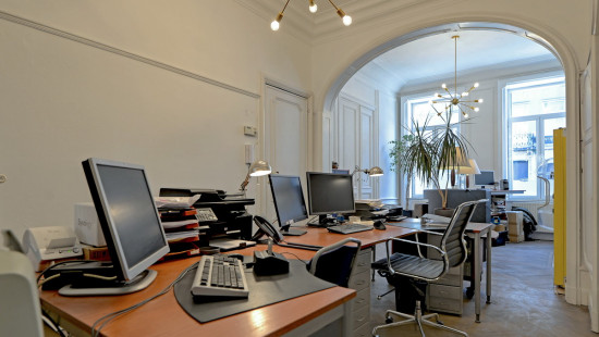 Rue des Palais Outre-Ponts - 400 - - 1020