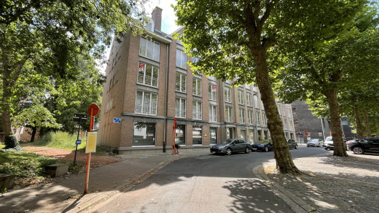 Dam - 12 - 21 - 8500