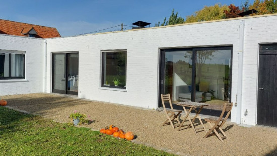 Millesteenstraat - 102 - - 8890