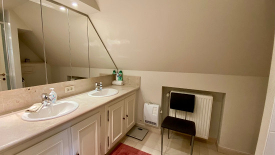 Papegaaistraat - 33 - - 8790