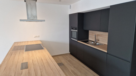 Route de Marche - 141 - B - 6600