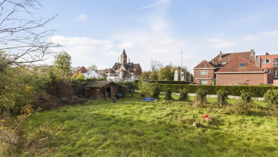 Leuvestraat - 2 - - 9320