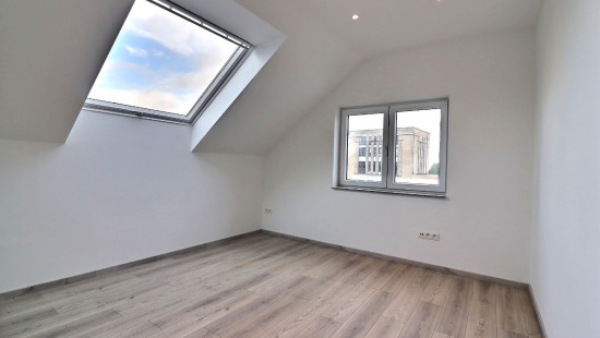 Rue Franz Pelouse - 28 - B6 - 5170