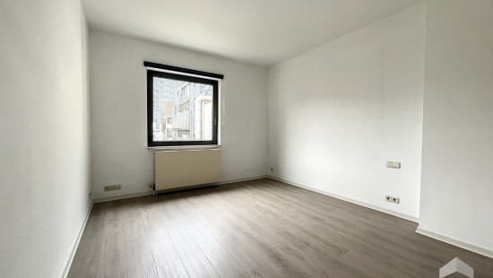 Rue Saint-Quentin - 3 - - 1000