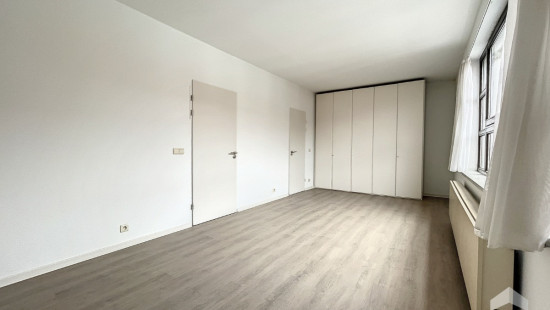Rue Saint-Quentin - 3 - - 1000