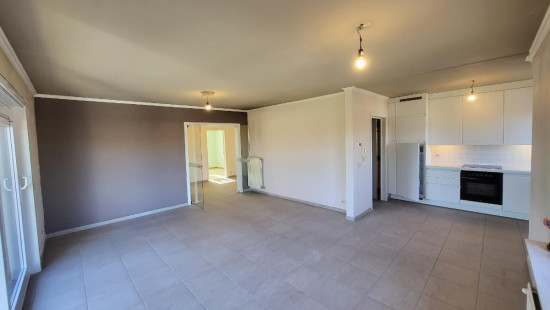 Secretaris Vanmarckelaan - 22 - 5 - 8560