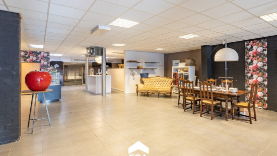 Hoogstraat - 65 - - 9960