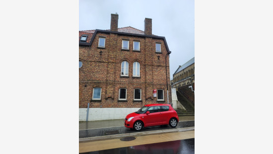 Kerkplein - 2 - - 8953