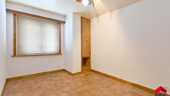 Koning Albertstraat - 23 - - 9900